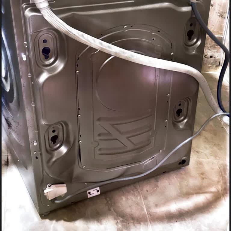 Hasarlı Çamaşır Makinesi İçin Değişim Ve İade Talebim Karşılanmadı