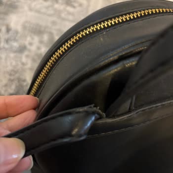 Guess Çantalar Kısa Sürede Bozuldu, Çözüm Ve İlgi Bekliyoruz