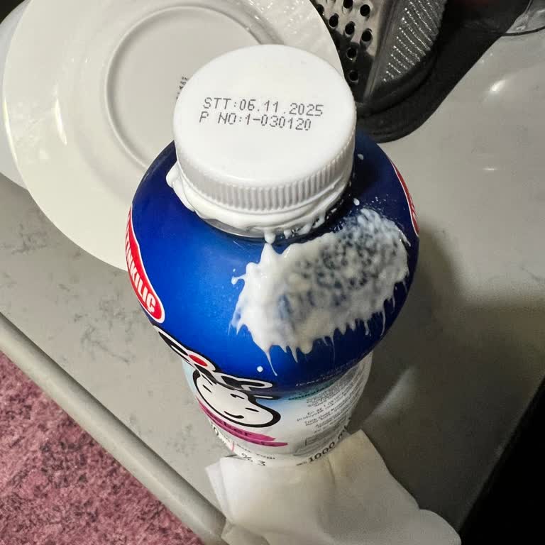 Altınkılıç Kefir Şişeleri Patlıyor Ve Maddi Zarar Oluştu!