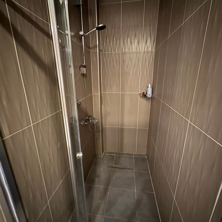 Vois Hotel'de Klima Ve Sıcak Su Yok, İlgisiz Personel Mağduriyetimi Çözmedi