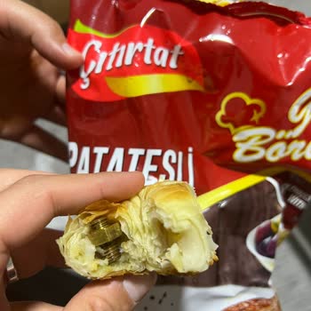 Aldığım Böreğin İçinden Makine Civatası Çıktı Mağduriyetim Giderilmedi