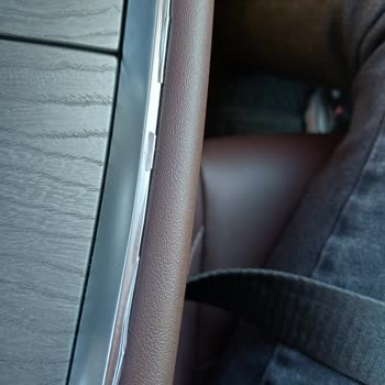 Yetkili Serviste Oluşan Hasar Ve İlgisizlik Mağduriyeti