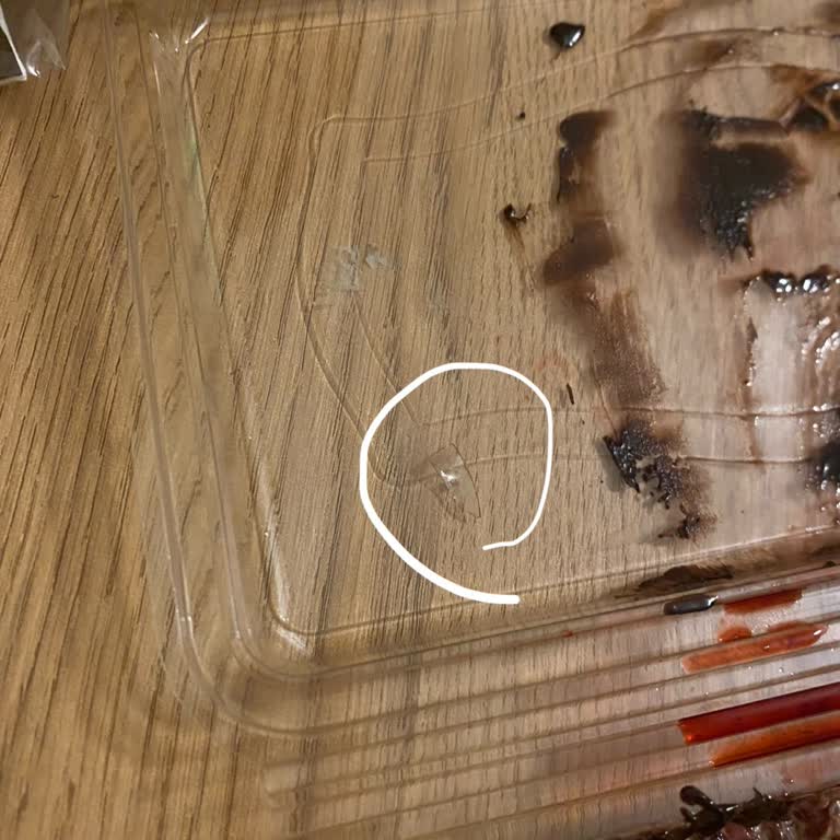 Pwb Peanut Waffle Belgium İçinden Plastik Parça Çıkması Ve Gıda Güvenliği Endişesi