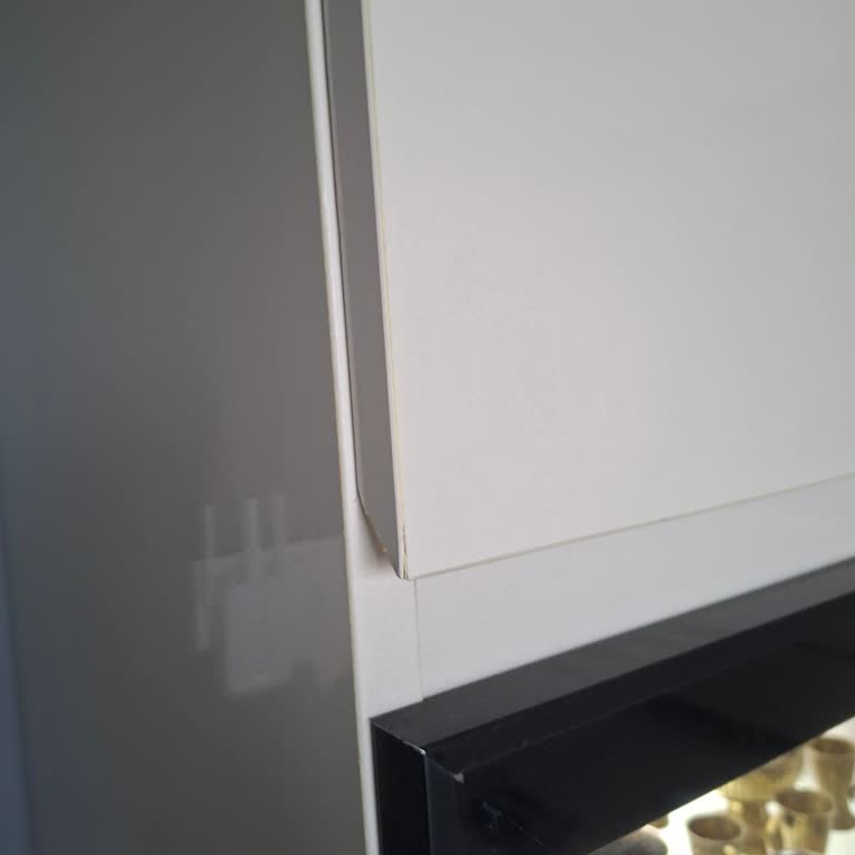 Bahiscasino Bag Home'dan Alınan Akrilik Mutfak Dolabında Kusurlar, Firma Çözüm Sunmuyor