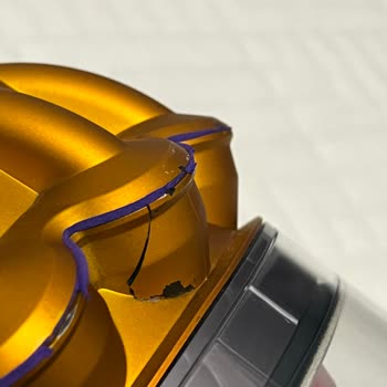 Dyson V15 Süpürge Başlığında Kısa Sürede Oluşan Aşınma Ve Garanti Desteği Sorunu