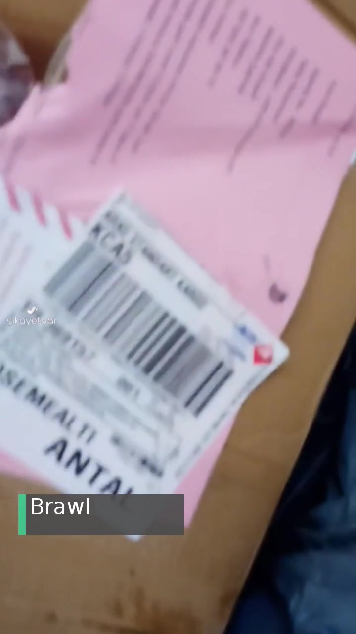 Çal Kadın Kooperatifi Koli Zarar Görmüş! videonun kapak resmi