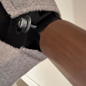 Satın Aldığım Masa Sandalye Takımında Güvenlik Sorunu Ve Çözüm Eksikliği