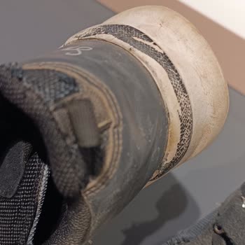 Deichmann Kısa Sürede Yıpranan Çocuk Ayakkabısına Garanti Kapsamında Çözüm Talebi