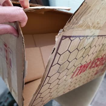 Yurtiçi Kargo Ürünlerimden Bir Tanesini Komşumun Kapısında Buldum Ve Hala Eksik Olan Ürünlerim Var