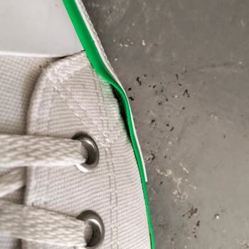 Benetton Sneaker 15 Günde Deforme Oldu, İade Talebim Reddedildi