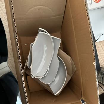 Kırık Ürün, Yetersiz Destek: Müşteri Mağduriyetimin Giderilmesini Talep Ediyorum