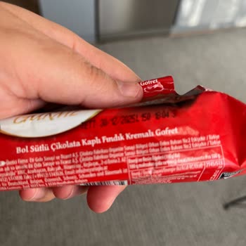 Aldığım Eti Ahenk Gurme Gofretin Üzerinde Beyaz Benekler Çıktı, Mağduriyet Yaşadım