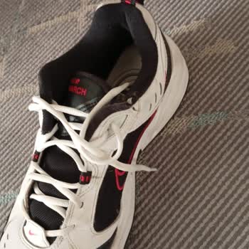 Nike 10 Günde Yırtılan Ayakkabıya Değişim Yapılmadı, Mağaza Çözüm Sunmuyor