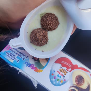 Küflü Kinder Joy Ve Yetersiz Müşteri Hizmetleri Nedeniyle Mağduriyet