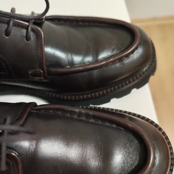 Kahverengi Ayakkabıda Erken Deformasyon Ve Yetersiz Müşteri Desteği