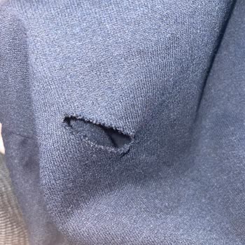 Siparişimdeki Sweat Yırtık Çıktı Değişim Talep Ediyorum