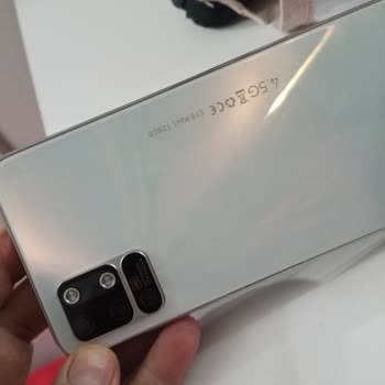 Reeder Sürekli Arızalanan Telefonumun Değişimini Acil Olarak Talep Ediyorum