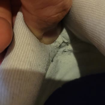 Kısa Sürede Yırtılan Ayakkabıya Garanti Reddi Ve İade Talebim Karşılanmadı