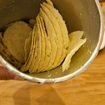 Aldığım Pringles'ın Tamamı Kırık Ve Dağılmış Çıktı, Çözüm Bekliyorum