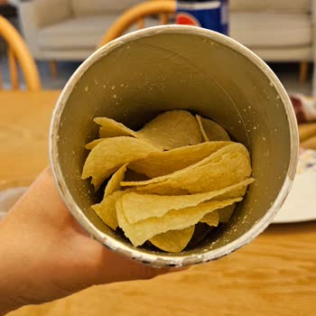 Aldığım Pringles'ın Tamamı Kırık Ve Dağılmış Çıktı, Çözüm Bekliyorum