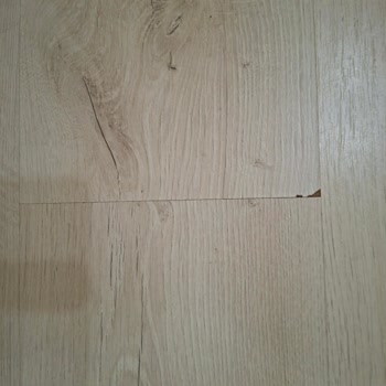 Garantiye Rağmen Soyulan Parkeler İçin Çözüm Sunulmuyor