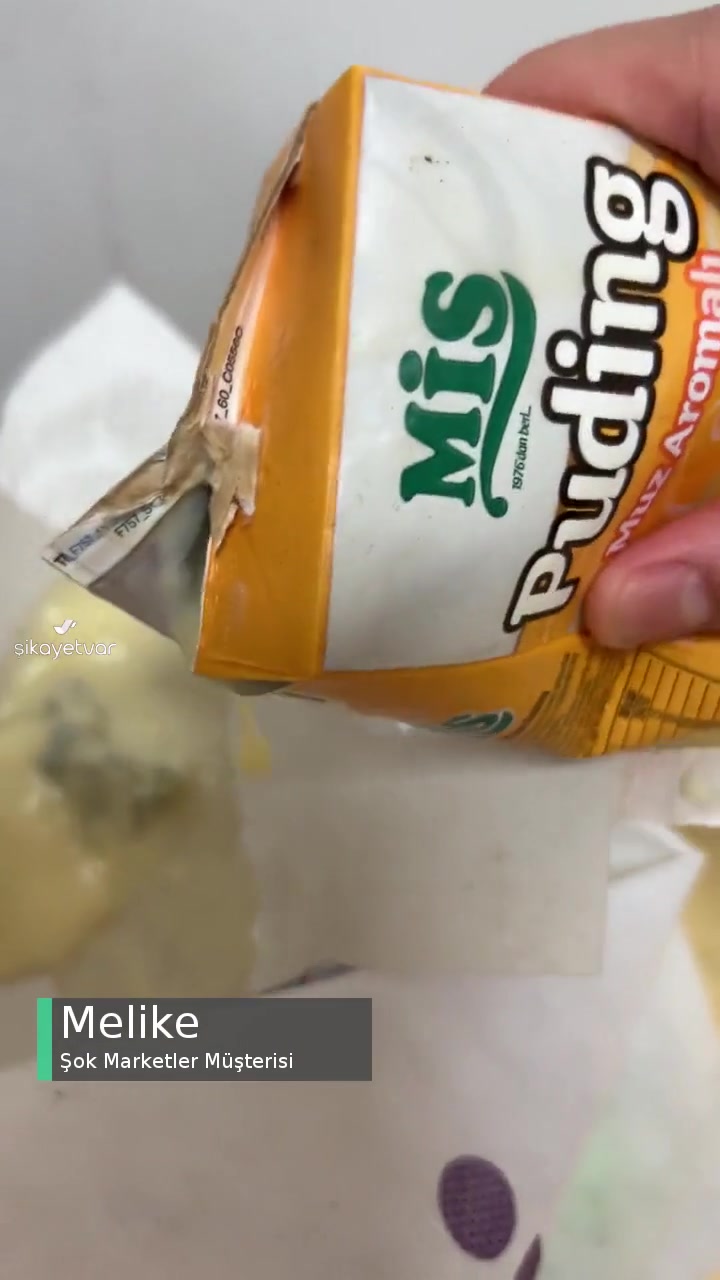 Şok Marketler Mis Muzlu Puding Bozuk İçinden Siyah Madde Çıktı videonun kapak resmi