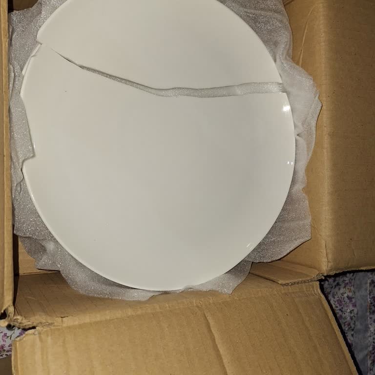 Schafer Kırık Tabak İçin Tüm Seti Geri Göndermek Zorunda Bırakıldım