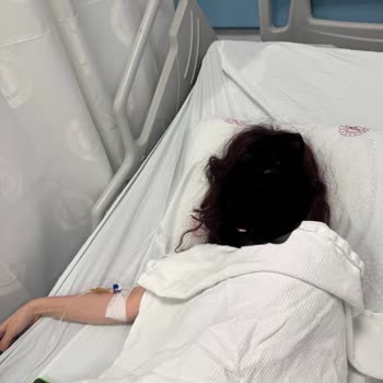 Çocuklarım Küflü Sandviçten Zehirlendi, Acil Açıklama Ve Tazminat Talep Ediyorum