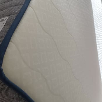 Sıfır Yatak Yerine Yırtık Ve Kullanılmış Ürün Gönderildi, İade Süreci Çözülmedi