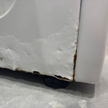 Garanti Kapsamındaki Çamaşır Makinesinde Kaplama Ve Paslanma Sorunu Çözülmüyor