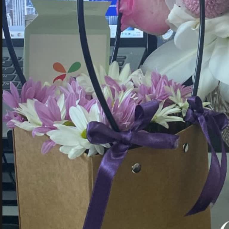 Eksik Ve Yanlış Çiçek Teslimatı, Müşteri Hizmetlerinden Yanıtsız Kaldım