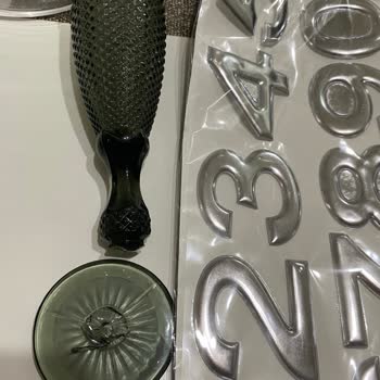 Cam Ürünler Korumasız Verildi, Kırılan Eşyalar İçin Çözüm Sunulmadı