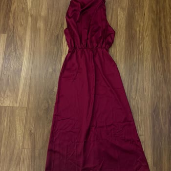 Fotoğraftan Farklı Ve Kalitesiz Gelen Elbiseye İade Reddi Şaşkınlığı