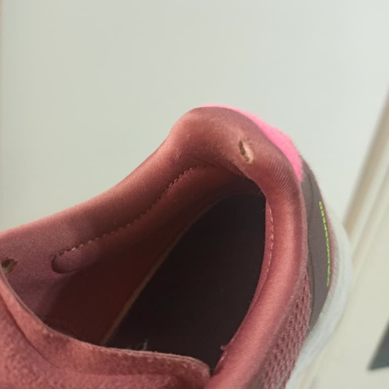 Kısa Sürede Deforme Olan Adidas Ayakkabı Ve Olumsuz Mağaza Deneyimi