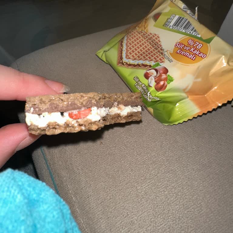 Centro Gofretin İçinden Plastik Parça Çıkması Nedeniyle Endişe Ve Hayal Kırıklığı Yaşadım