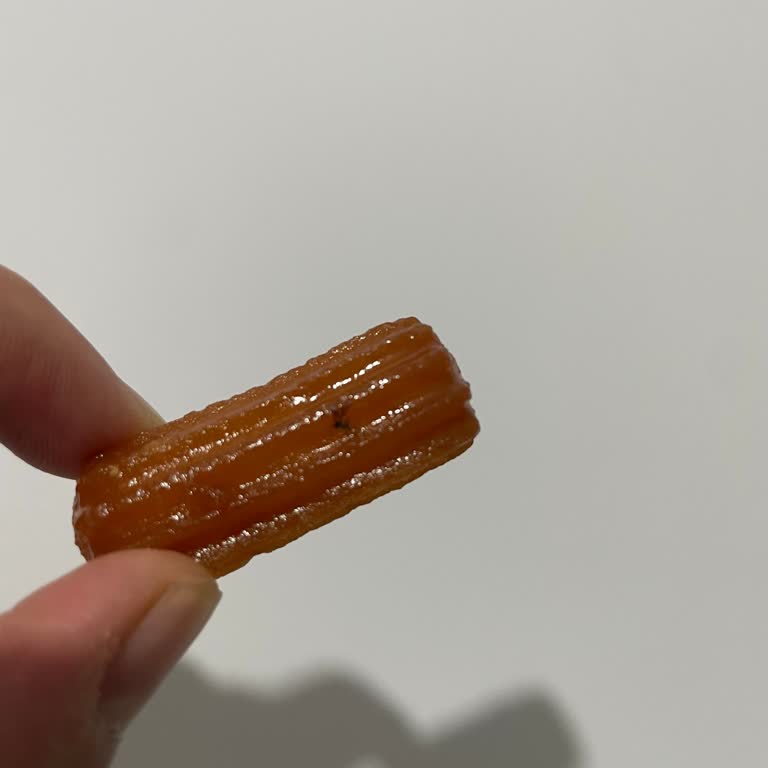 Tatlıdan Sinek Çıkması Nedeniyle Hijyen Endişesi