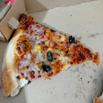 Pizza Siparişimde Zeytin Çekirdeği: Gıda Güvenliği Riski Ve Şube Uyarısı Talebi