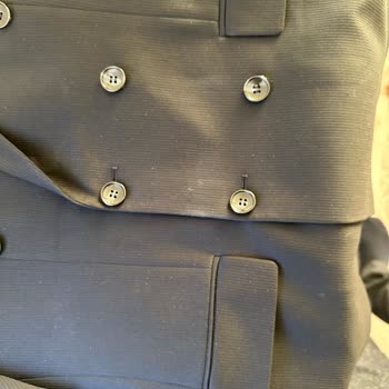 Sarar Takım Elbisede Renk Değişimi Hayal Kırıklığı