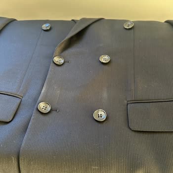 Sarar Takım Elbisede Renk Değişimi Hayal Kırıklığı