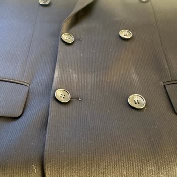 Sarar Takım Elbisede Renk Değişimi Hayal Kırıklığı