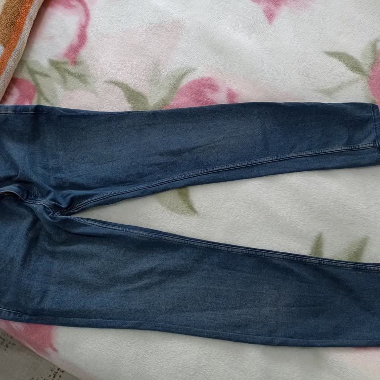 Defolu Pantolon Nedeniyle İade Ve Değişim Sürecinde Mağduriyet Yaşadım