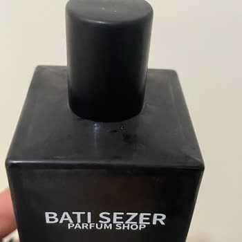 Batı Sezer Parfüm Kalıcılığı Yok!
