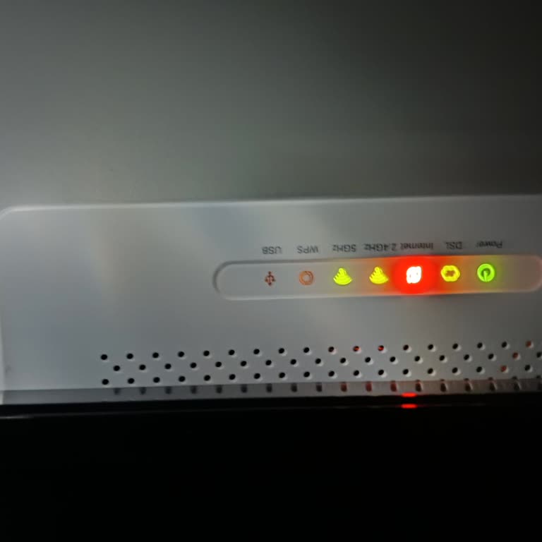 Gece Saatlerinde Tekrarlayan İnternet Kesintisi Mağduriyeti