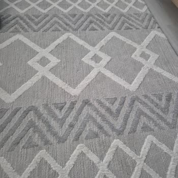 Yeni Alınan Karmen Halı'nın Hızla Keçeleşmesi Ve Çözüm Bulunamaması Hayal Kırıklığı