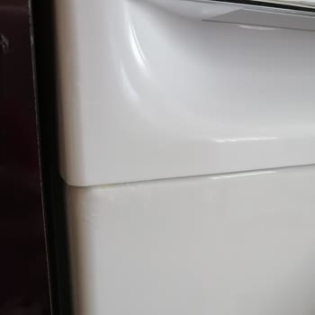 Beko Çamaşır Makinesinde Garanti Süresi Sonrası Boya Kabarması Sorunu