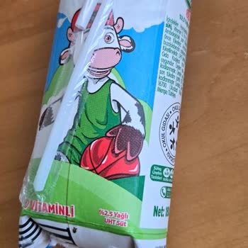 Kapalı Ambalajda Şişmiş Sütaş Süt Ve Ürün Değişim Talebi