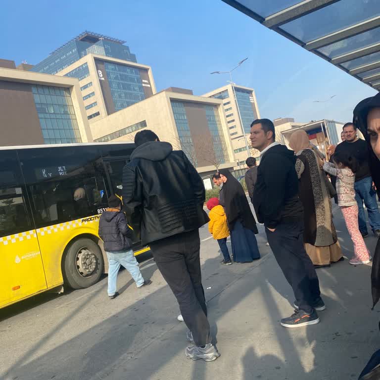 Hs2 Otobüs Hattında Sürekli Geç Gelme Mağduriyeti