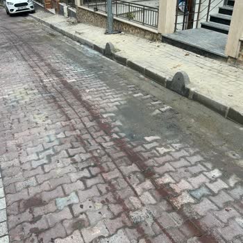 Altyapı Sonrası Bozulan Yol Ve Kaldırımlar Güvenliği Tehdit Ediyor