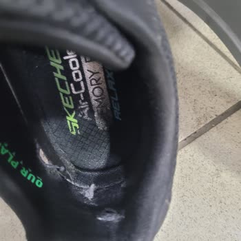 Skechers Go Walk Complaint: Shoes Damaged Quickly