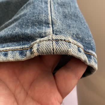 Garanti Kapsamındaki Pantolonun Sökülmesi Ve Olumsuz Mağaza Yanıtı Mağduriyet Yarattı